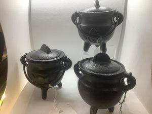Cauldron with Lid