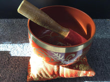 Load image into Gallery viewer, 7 Chakra Singing Bowls
