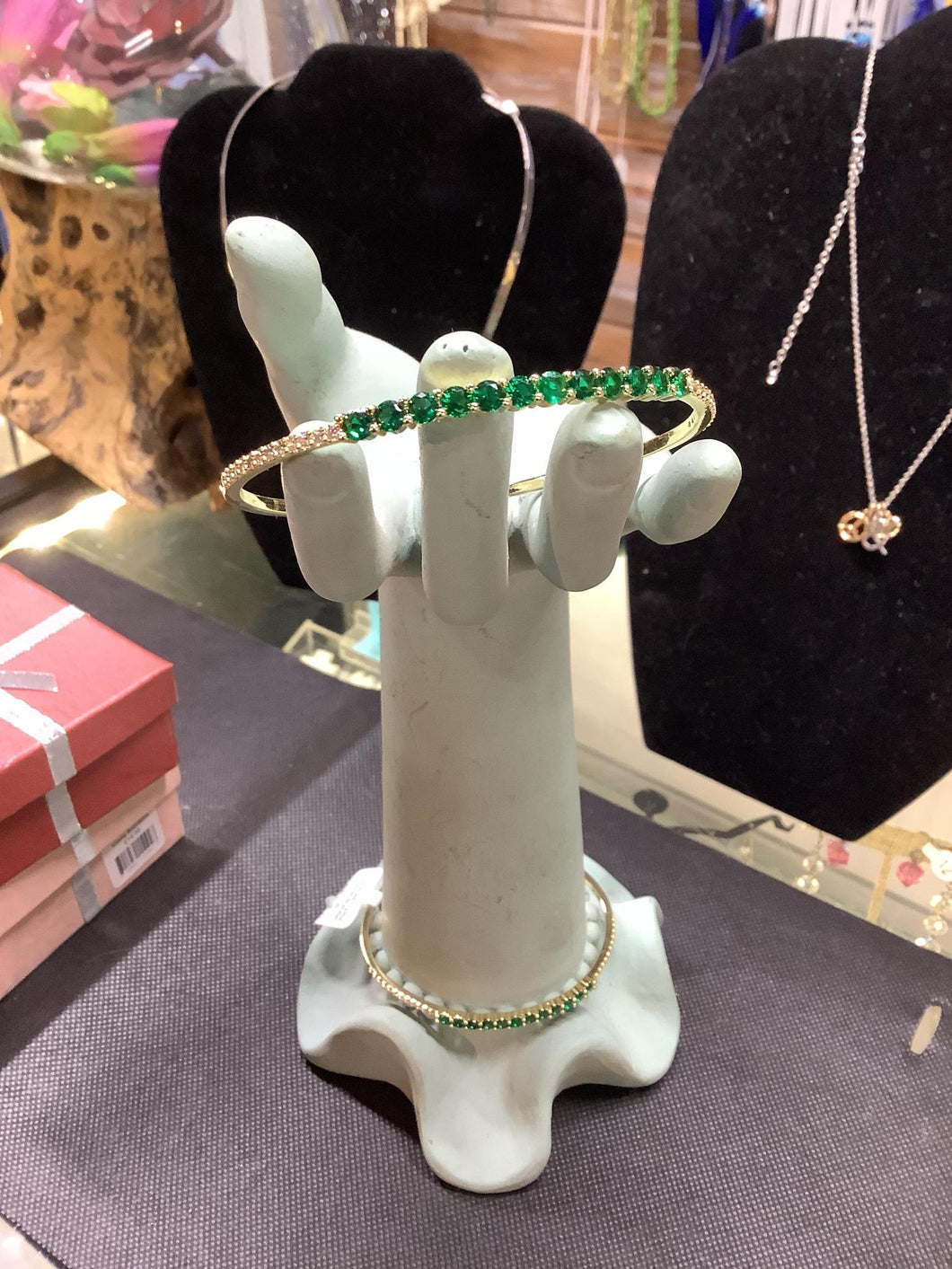 Emerald Crystal Center Bracelet