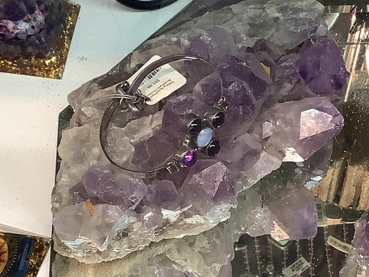 Gallery Amethyst