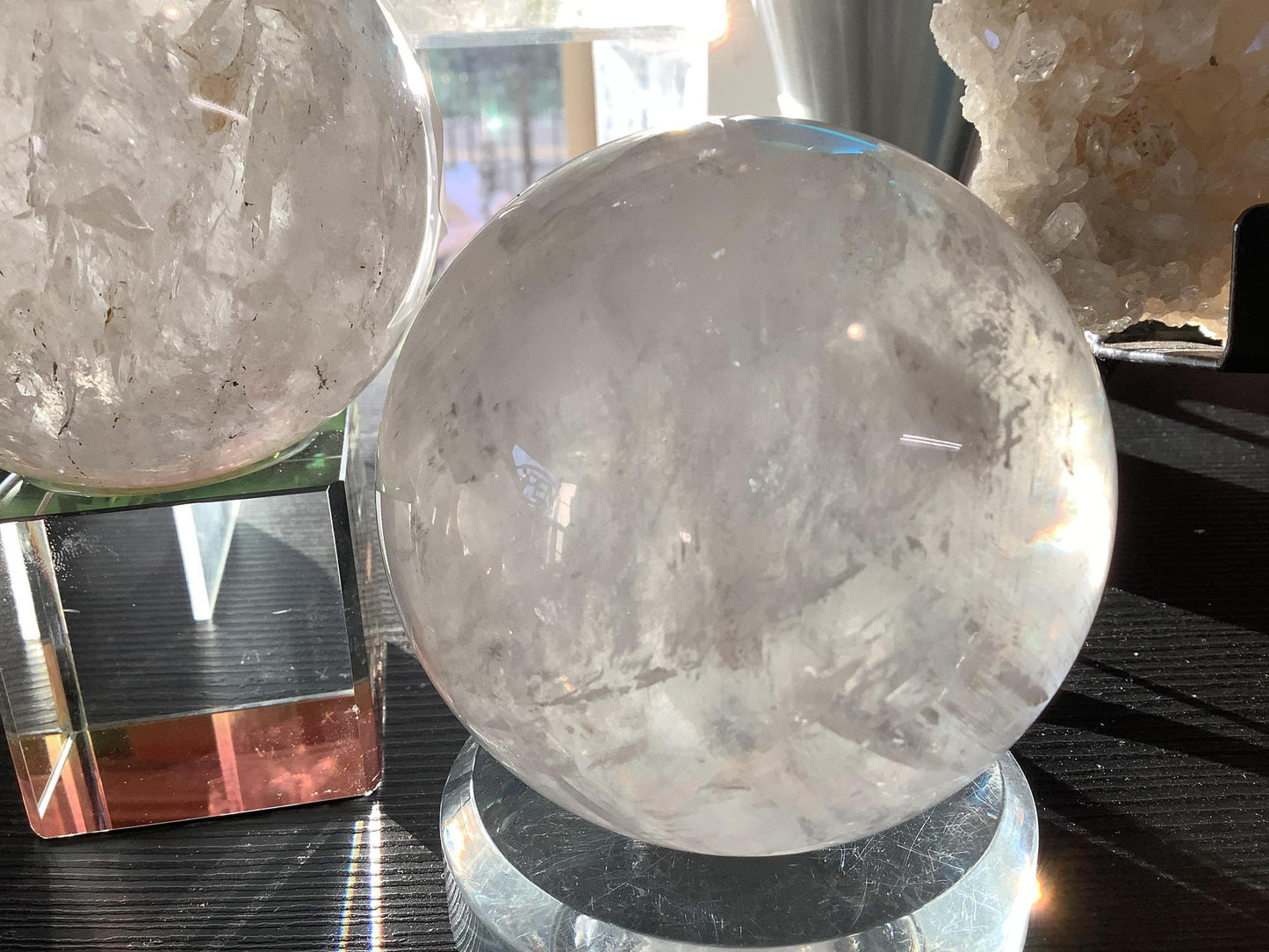 Quartz Spheres