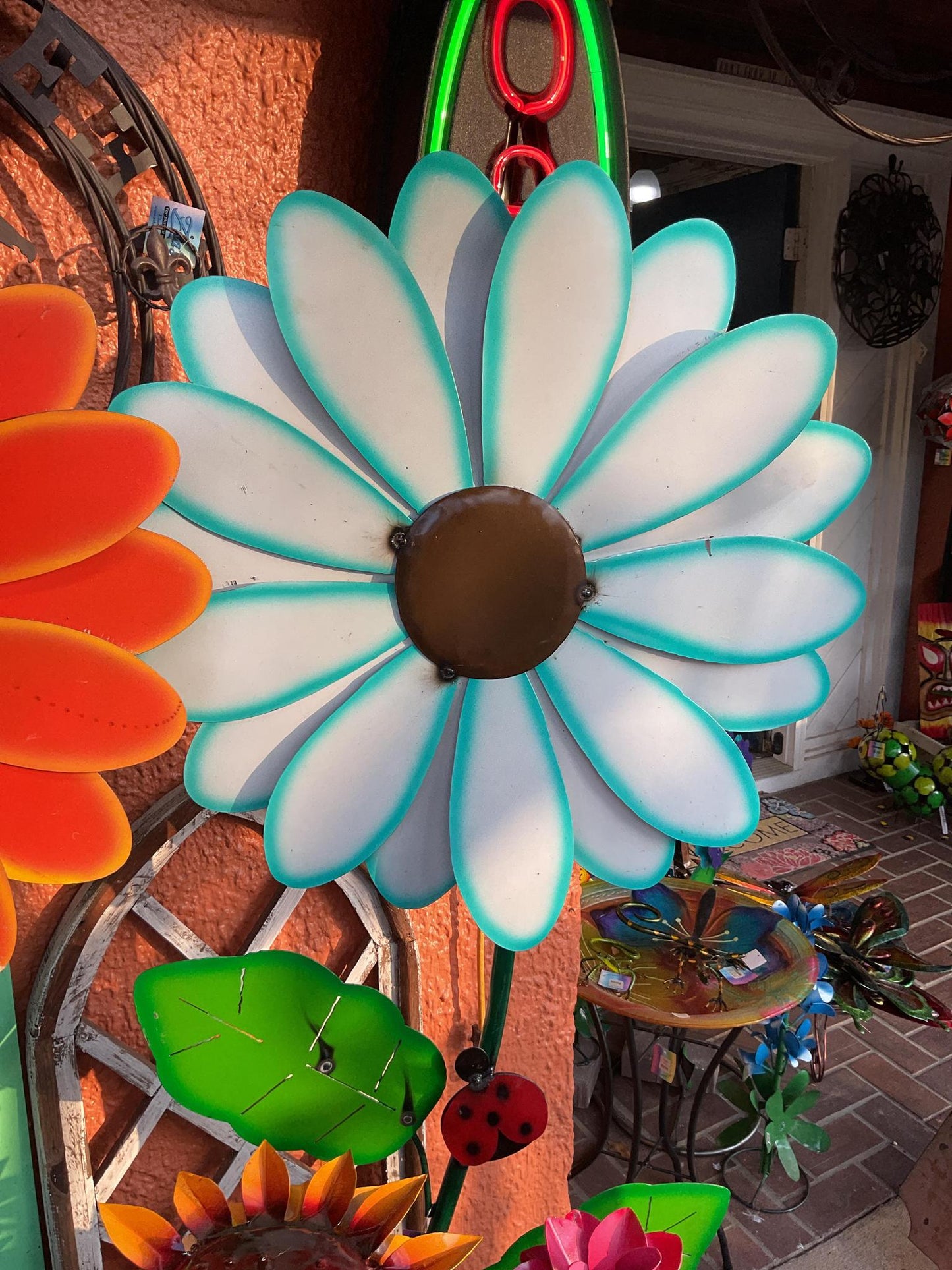 Large Metal Daisy